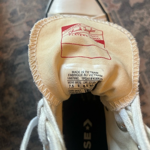 Converse Run Star Hike Boots. Size 9. - Picture 11 of 12